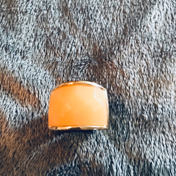 Ring - Picture 2 of 2